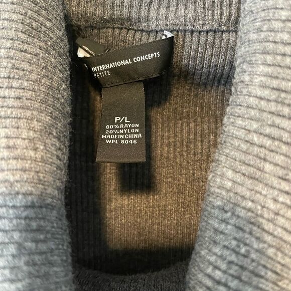INC International Concepts Sweater  - Picture 4 of 6